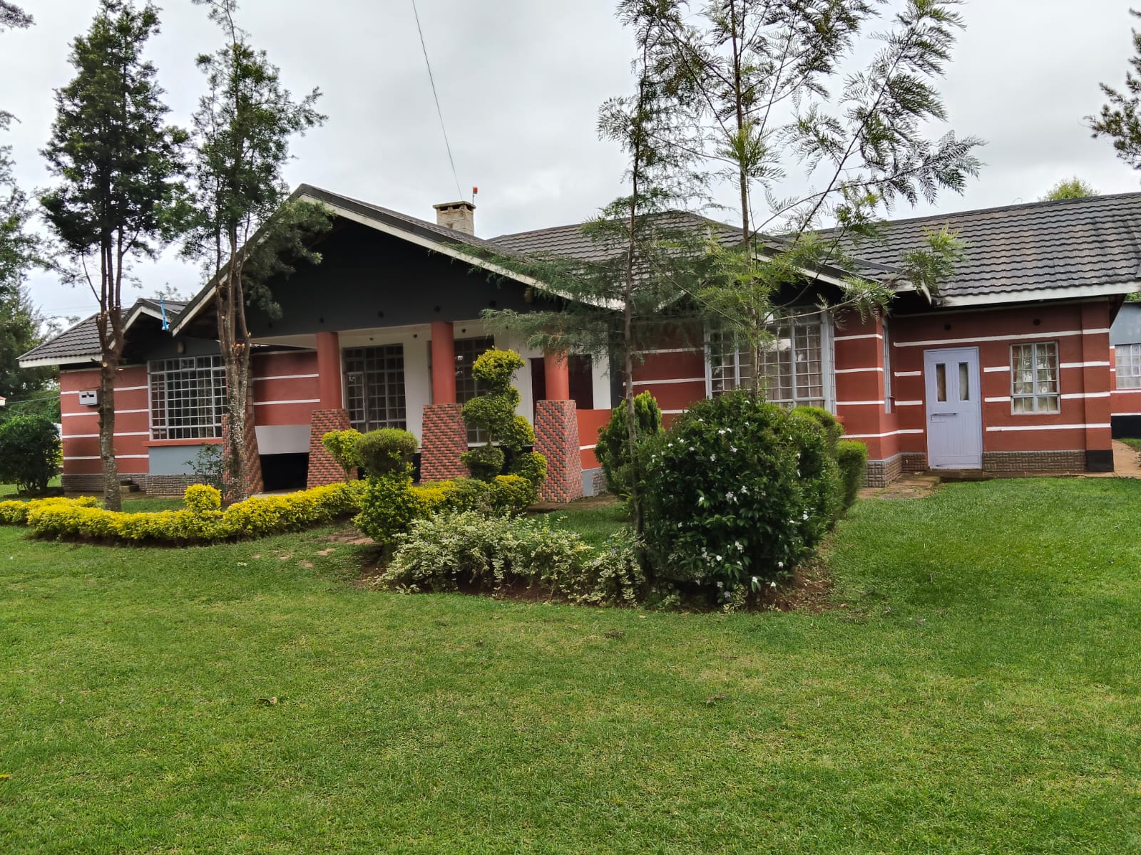 4 BEDROOM HOUSE + SERVANTS’ QUARTERS FOR SALE – ELGONVIEW ESTATE, ELDORET