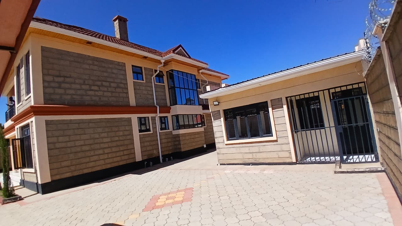 5-Bedroom House | Own Compound