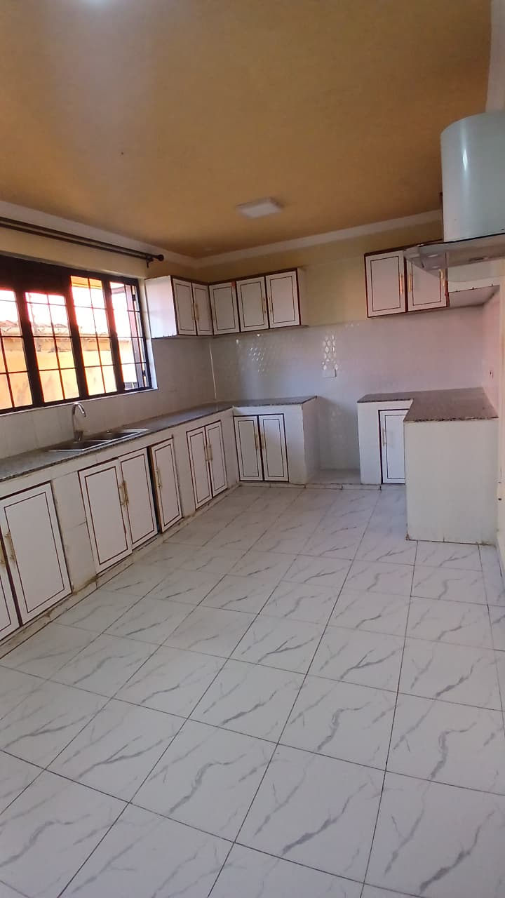 5-Bedroom House | Own Compound