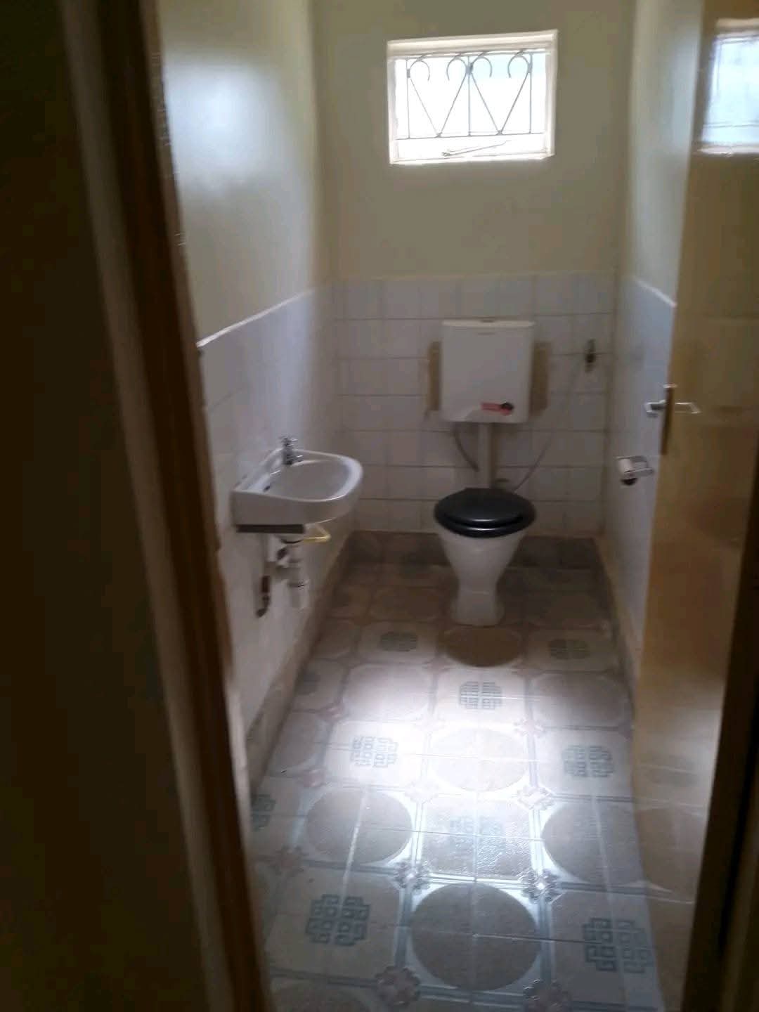 1 ACRE PROPERTY WITH HOUSE FOR SALE – UPPER ELGON VIEW, ELDORET