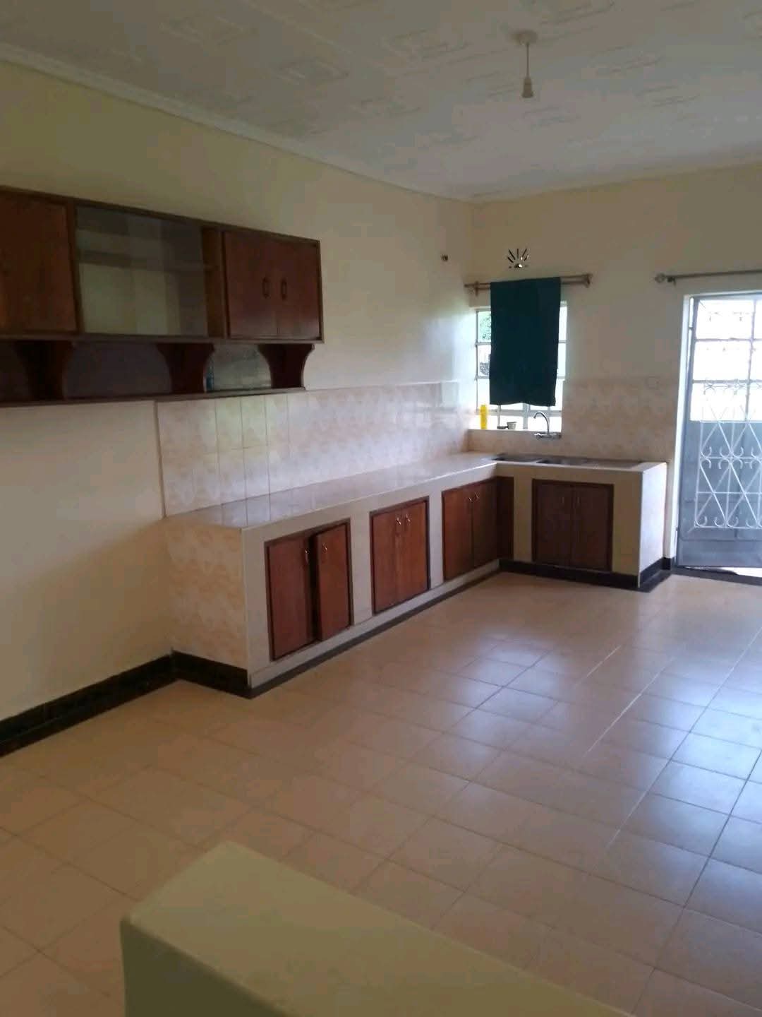 1 ACRE PROPERTY WITH HOUSE FOR SALE – UPPER ELGON VIEW, ELDORET