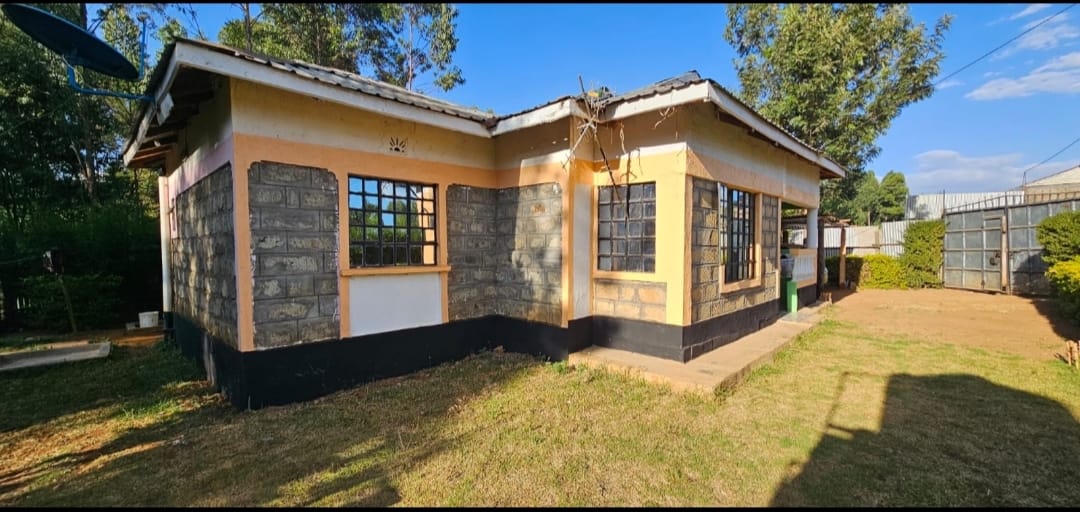 BEAUTIFUL 2 BEDROOM BUNGALOW FOR SALE