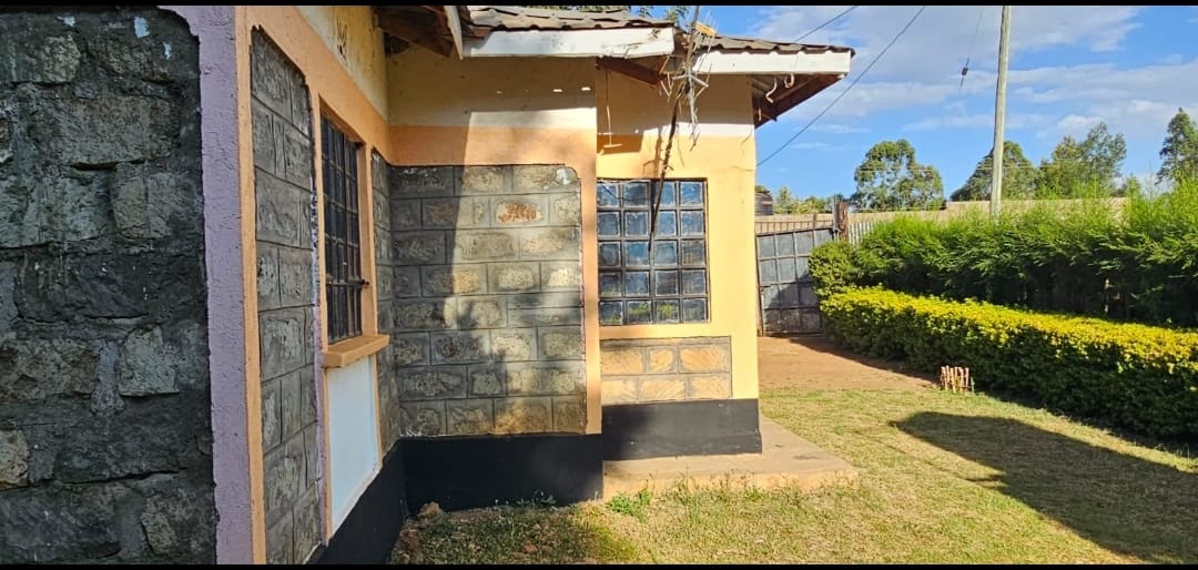 BEAUTIFUL 2 BEDROOM BUNGALOW FOR SALE