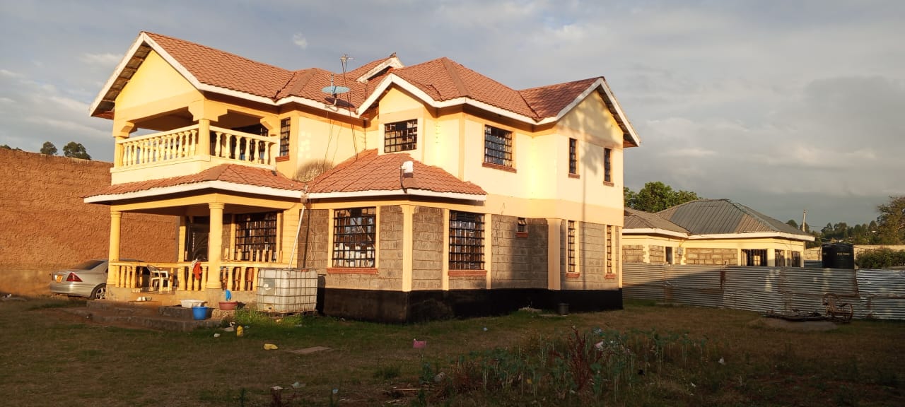 6 Bedroom Modern Mansionette for Sale