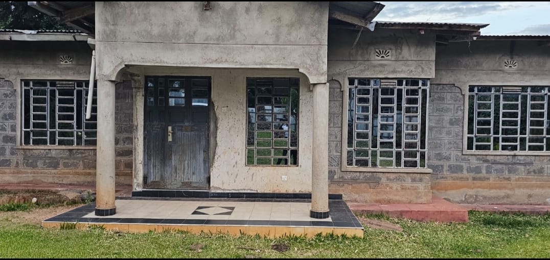 ½ Acre with House – Kapseret, Eldoret