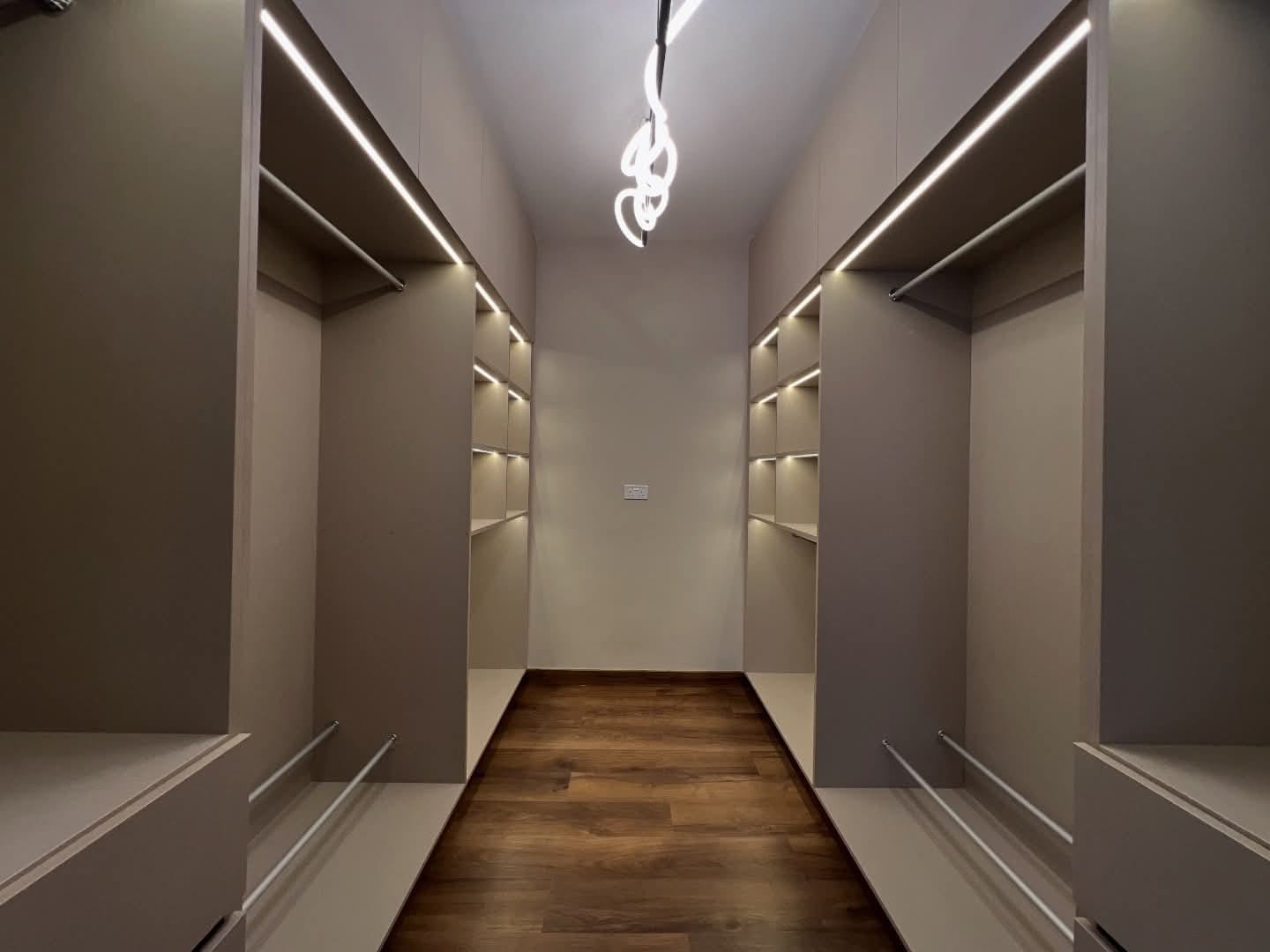 Elegant 4bedroom Dublex and Triplex Townhouses