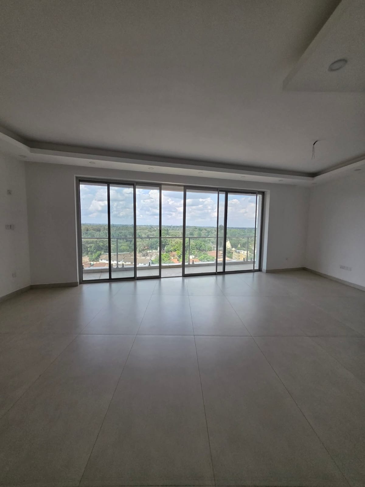 🏙️ Magnificent 4-Bedroom High-End Duplex