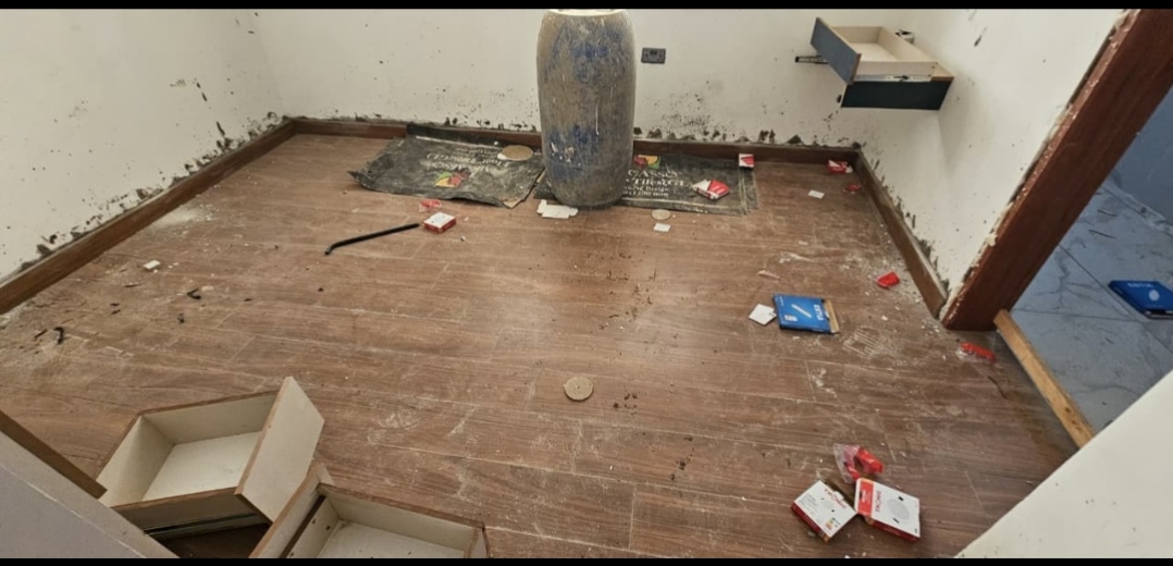 Modern 5 Bedroom Maisonette for Sale