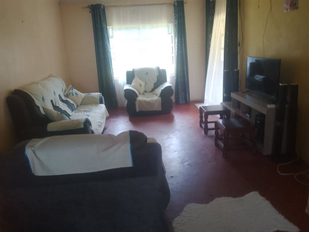 Elegant 3-Bedroom House – All Ensuite