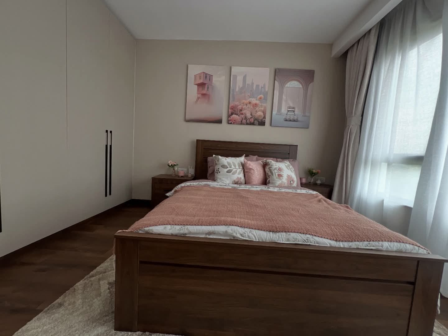 4-BEDROOM DUPLEX & TRIPLEX TOWNHOUSES